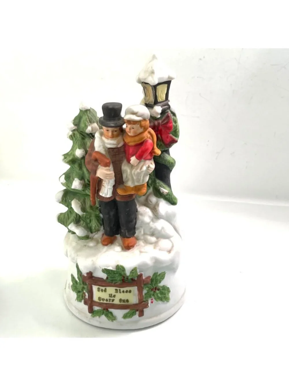 Vintage Christmas Music Box A Christmas Carol Seymour Mann Gold Label Lights Up